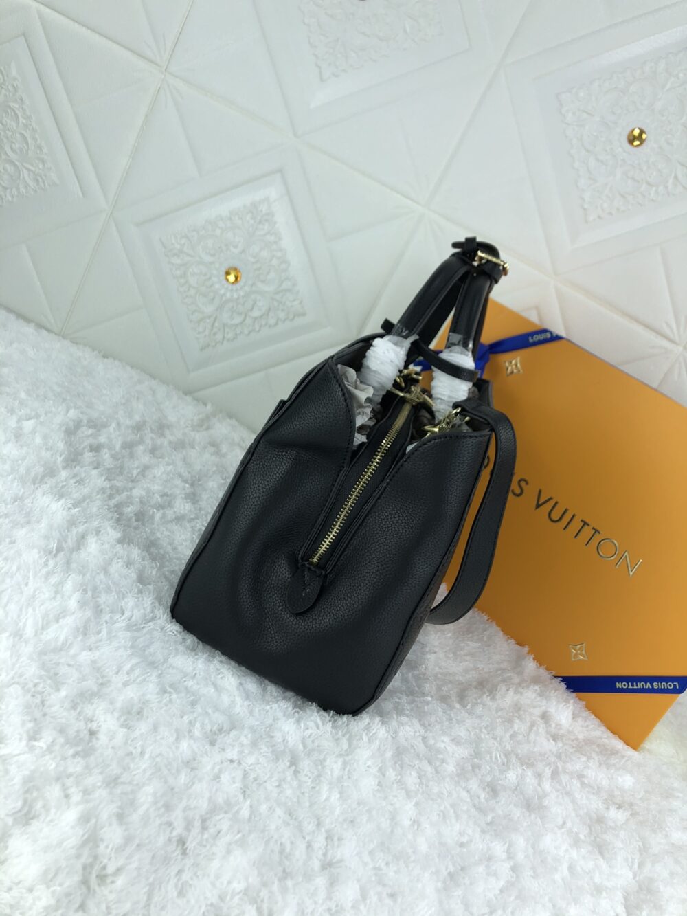 LOUIS VUITTON MONTAIGNE MM MONOGRAM EMPREINTE LEATHER BLACK 33CM M41048 - Image 3
