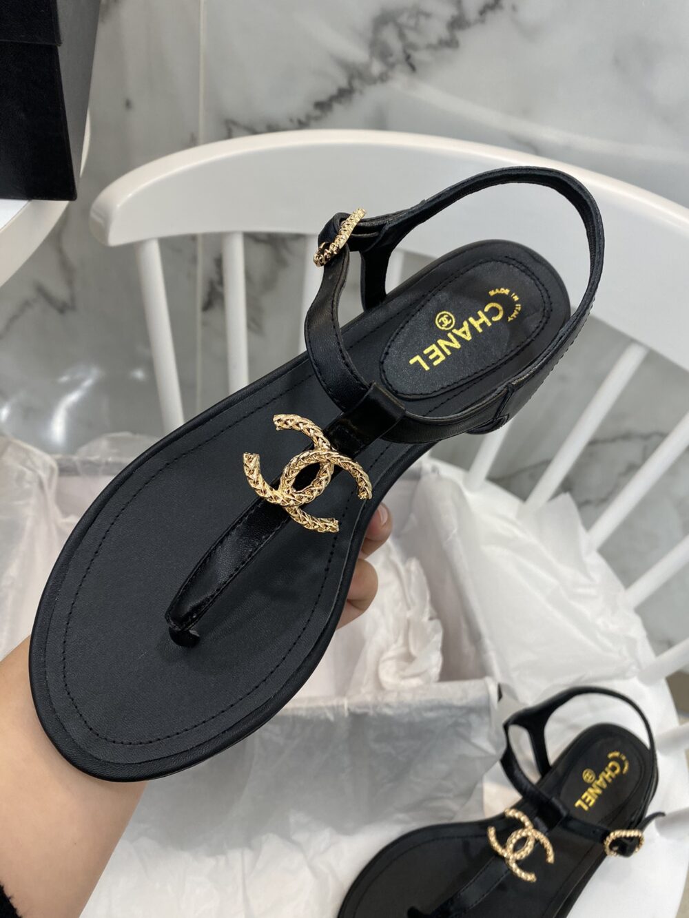 CHANEL GOLD CC LOGO THONG SANDALS BLACK - Image 7