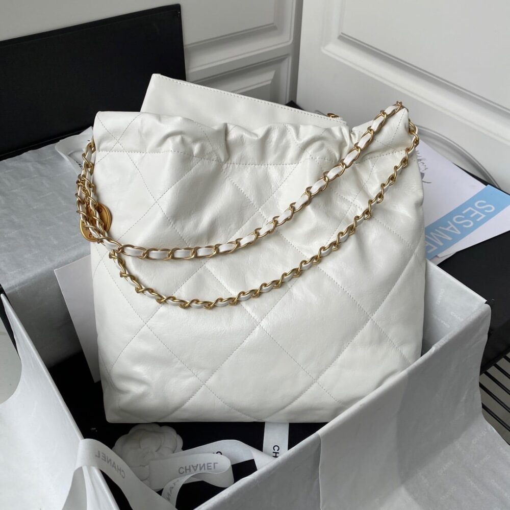 CHANEL 22 SMALL HANDBAG WHITE 37CM AS3260 B09859 10601 - Image 7