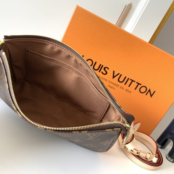 LOUIS VUITTON POCHETTE ACCESSOIRES M40712 - Image 7