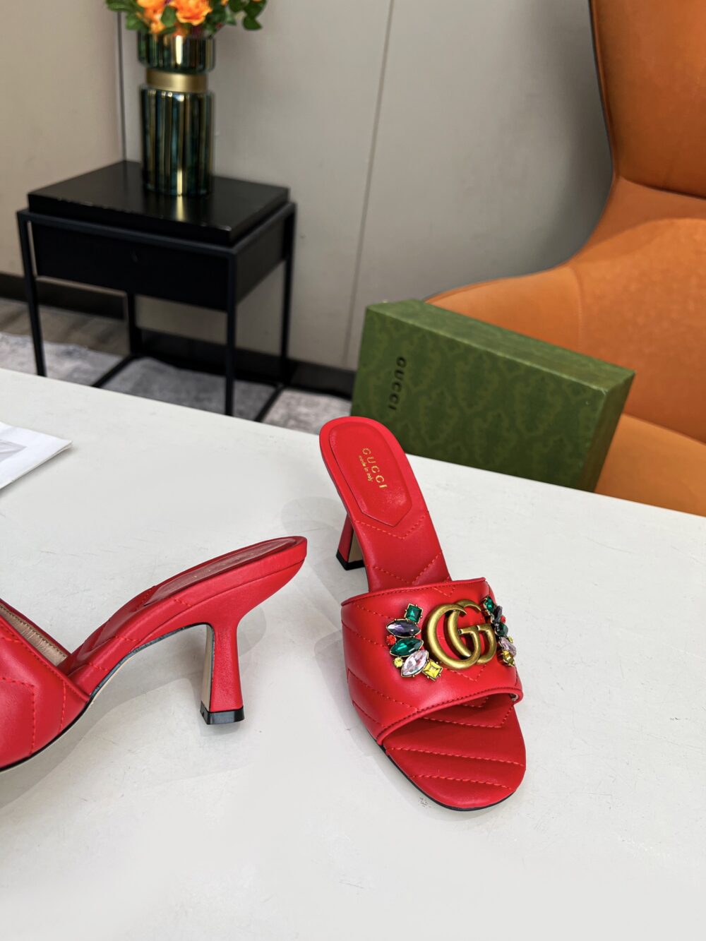 GUCCI WOMEN'S FLOWER DOUBLE G SLIDE SANDAL WINE RED - Image 4