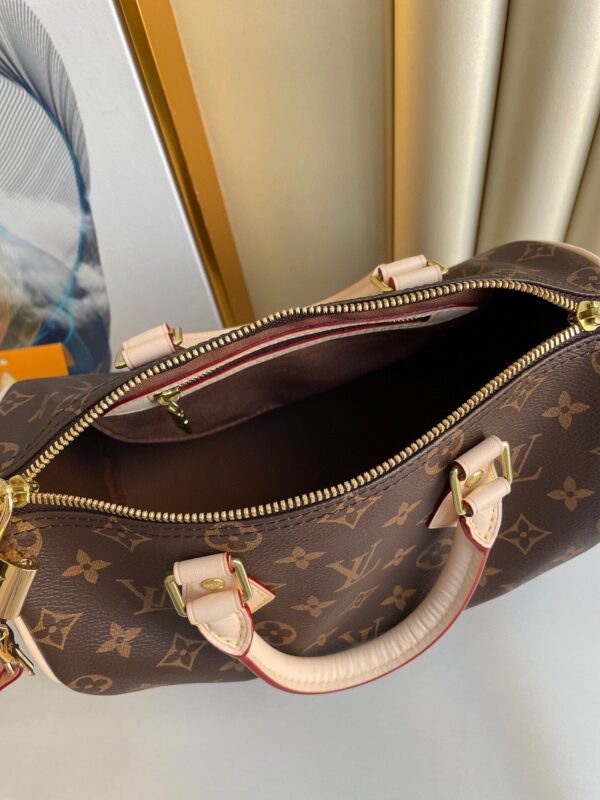 LOUIS VUITTON SPEEDY BANDOULIÈRE 30 M41112 - Image 6