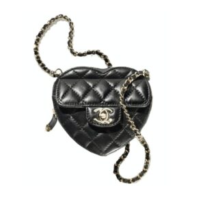 CHANEL HEART CLUTCH WITH CHAIN BLACK AP2784
