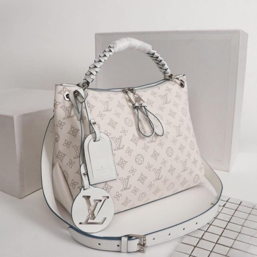 Alternative view of Louis Vuitton Beaubourg Hobo MM Mahina Leather Cream White 32cm M58482