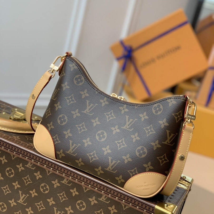 Alternative view of Louis Vuitton Boulogne PM Monogram Canvas Shoulder Bag Natural 29cm M45832
