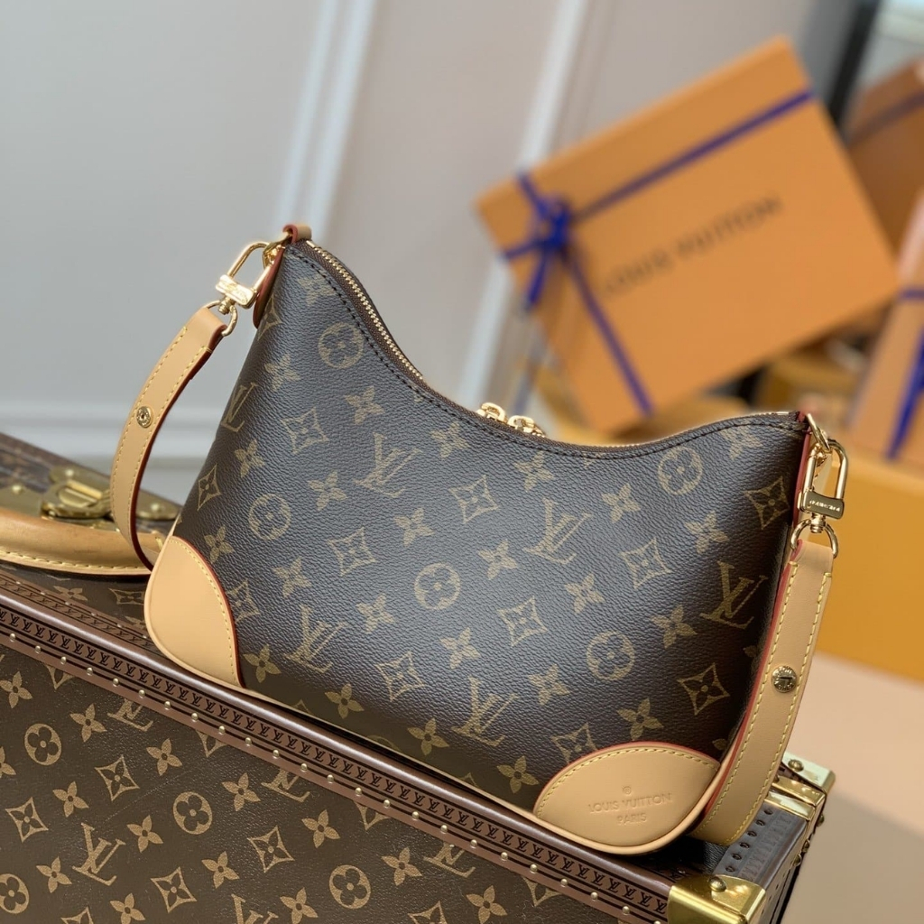 Louis Vuitton Boulogne PM Monogram Canvas Shoulder Bag Natural 29cm M45832 - Image 2