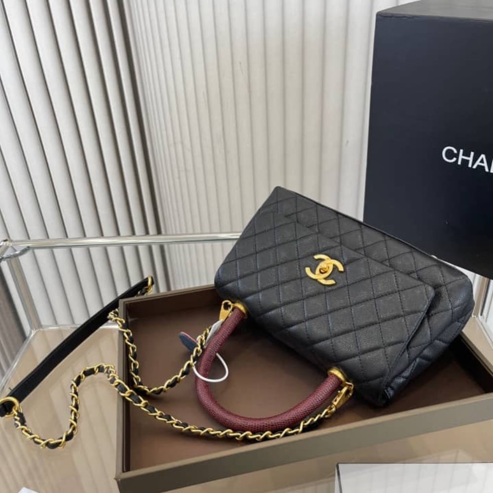 Chanel Coco Medium Grained Leather Top Handle Bag Black 23cm - Image 3