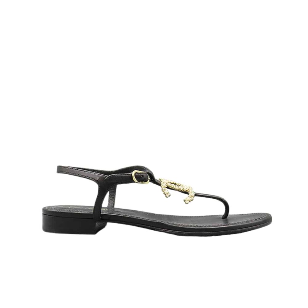 CHANEL GOLD PEARL CC LOGO THONG SANDALS BLACK