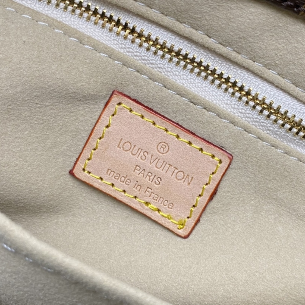 Louis Vuitton Artsy MM Monogram Canvas Hobo Bag Brown 41cm M44869 - Image 7