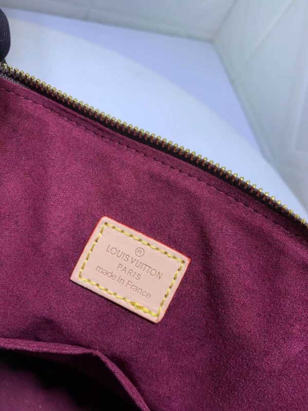 LOUIS VUITTON RIVOLI PM M44543 - Image 2