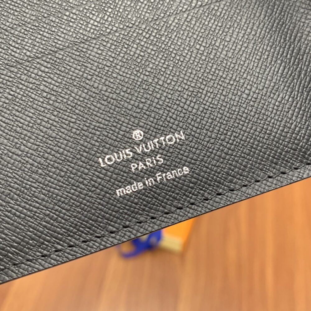 LOUIS VUITTON AMERIGO WALLET MONOGRAM CANVAS IN BLACK 11CM N60053 - Image 7