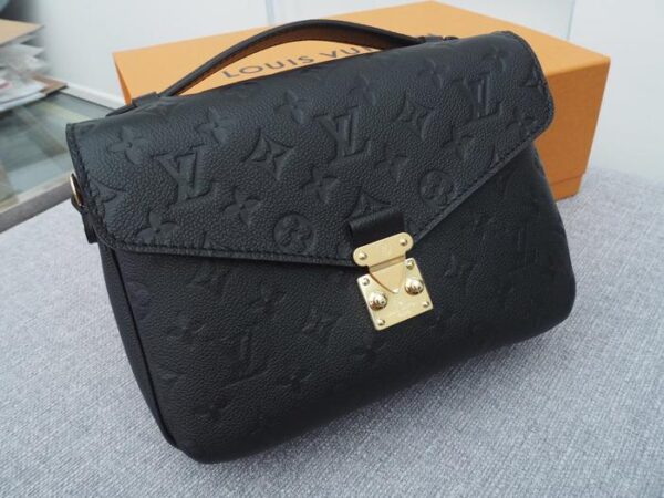 LOUIS VUITTON MONOGRAM CANVAS POCHETTE MÉTIS BLACK 25CM - Image 7