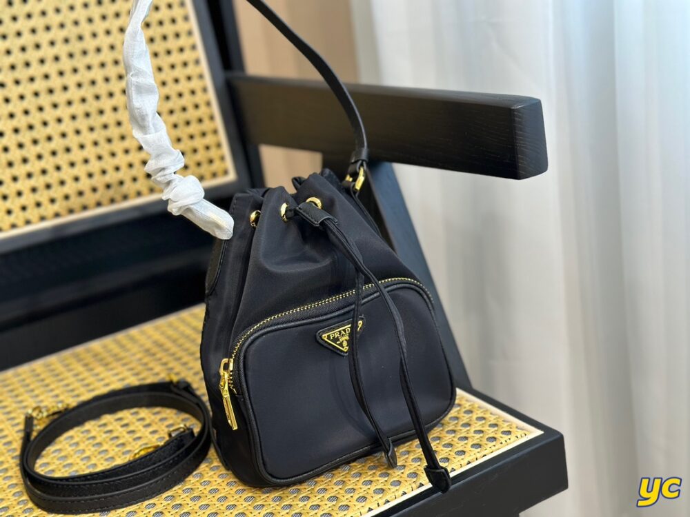 PRADA DUET RE-NYLON BUCKET SHOULDER BAG BLACK 18CM 1BH038 RV44 F0002VUOO - Image 2