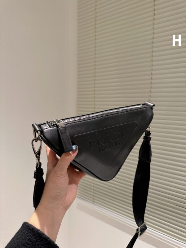 PRADA TRIANGLE LEATHER MINI BAG BLACK 27CM 1BH190 2BYA F0002 V BRO - Image 7