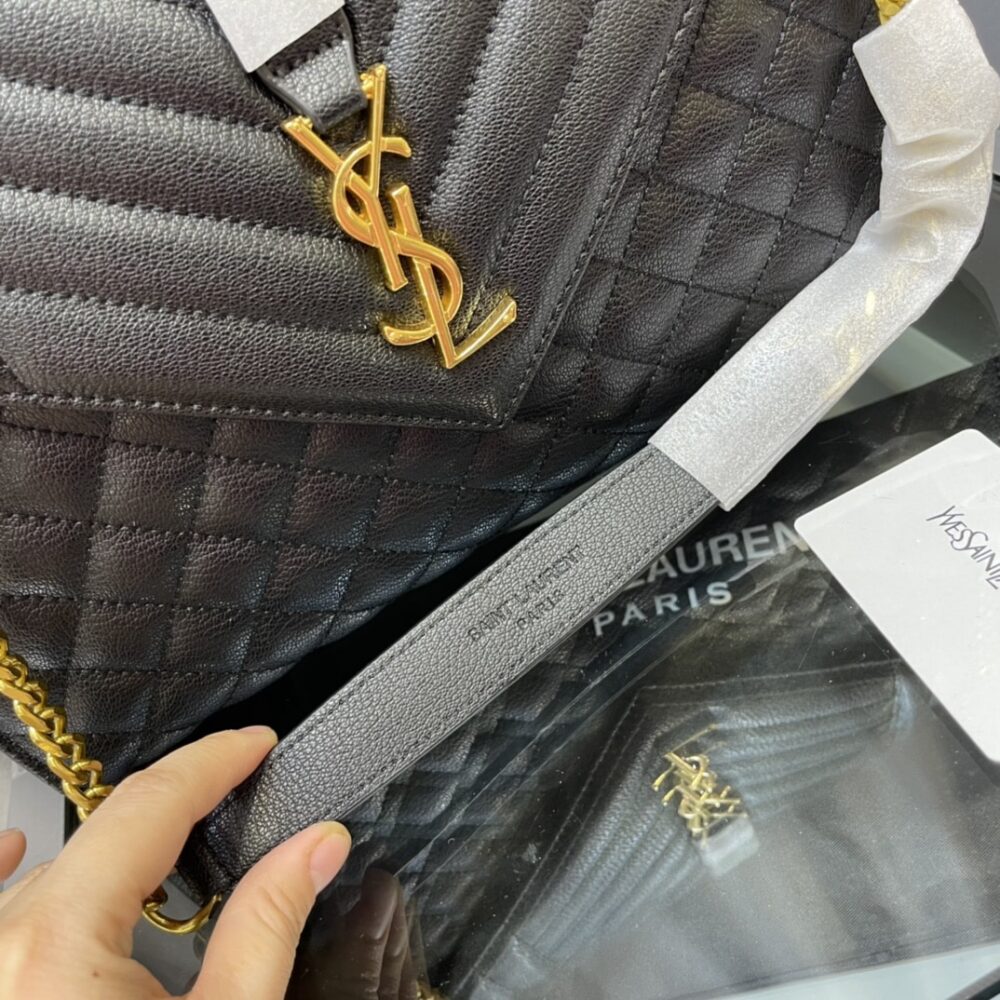 SAINT LAURENT ENVELOPE CHAIN BAG IN MIX MATELASSE GRAIN DE POUDRE EMBOSSED LEATHER 31CM - Image 4