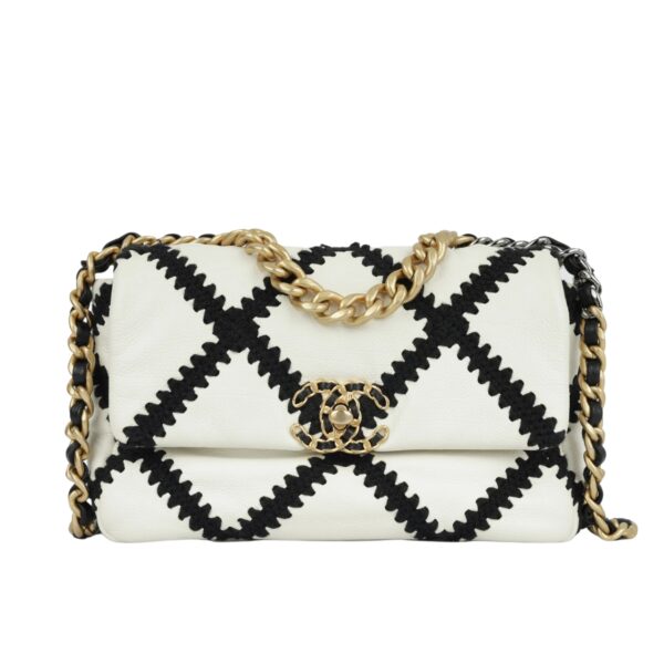 CHANEL 19 FLAP BAG CROCHET GOLD AND SILVER TONE WHITE BLACK 24CM AS1160 B04824 C0200