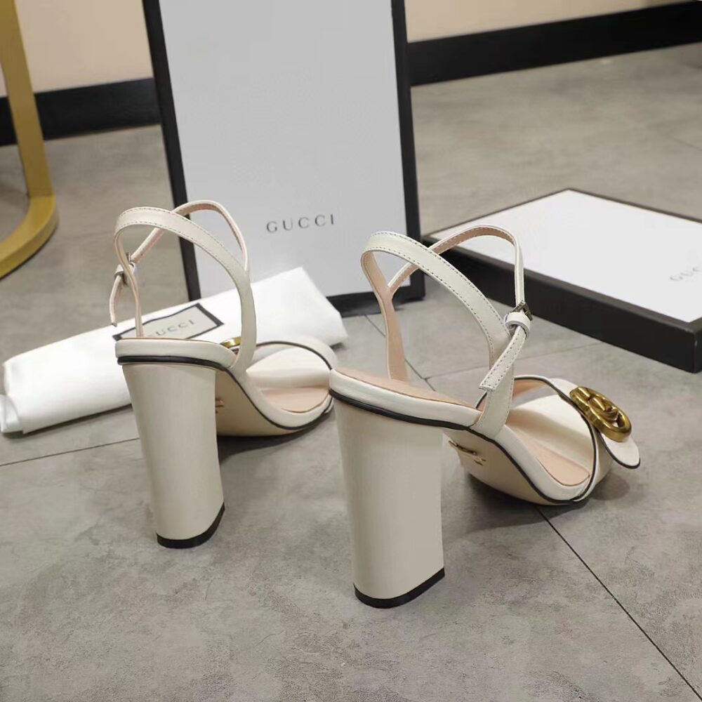 GUCCI DOUBLE G WHITE LEATHER SANDAL ‎453378 A3N00 9022 - Image 4