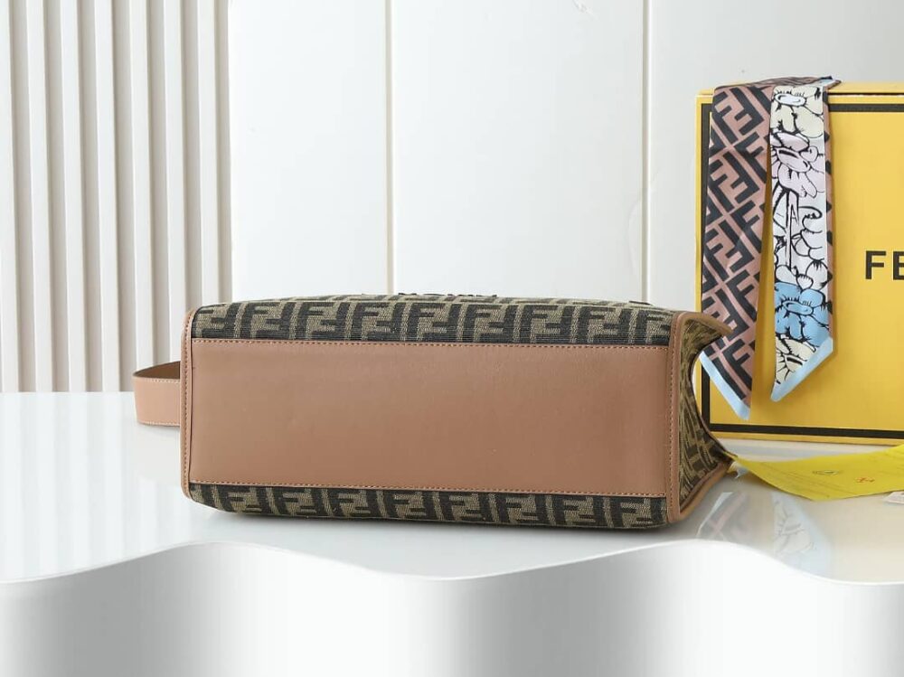 FENDI SUNSHINE MEDIUM LIGHT BROWN FF JACQUARD FABRIC SHOPPER 35CM - Image 4
