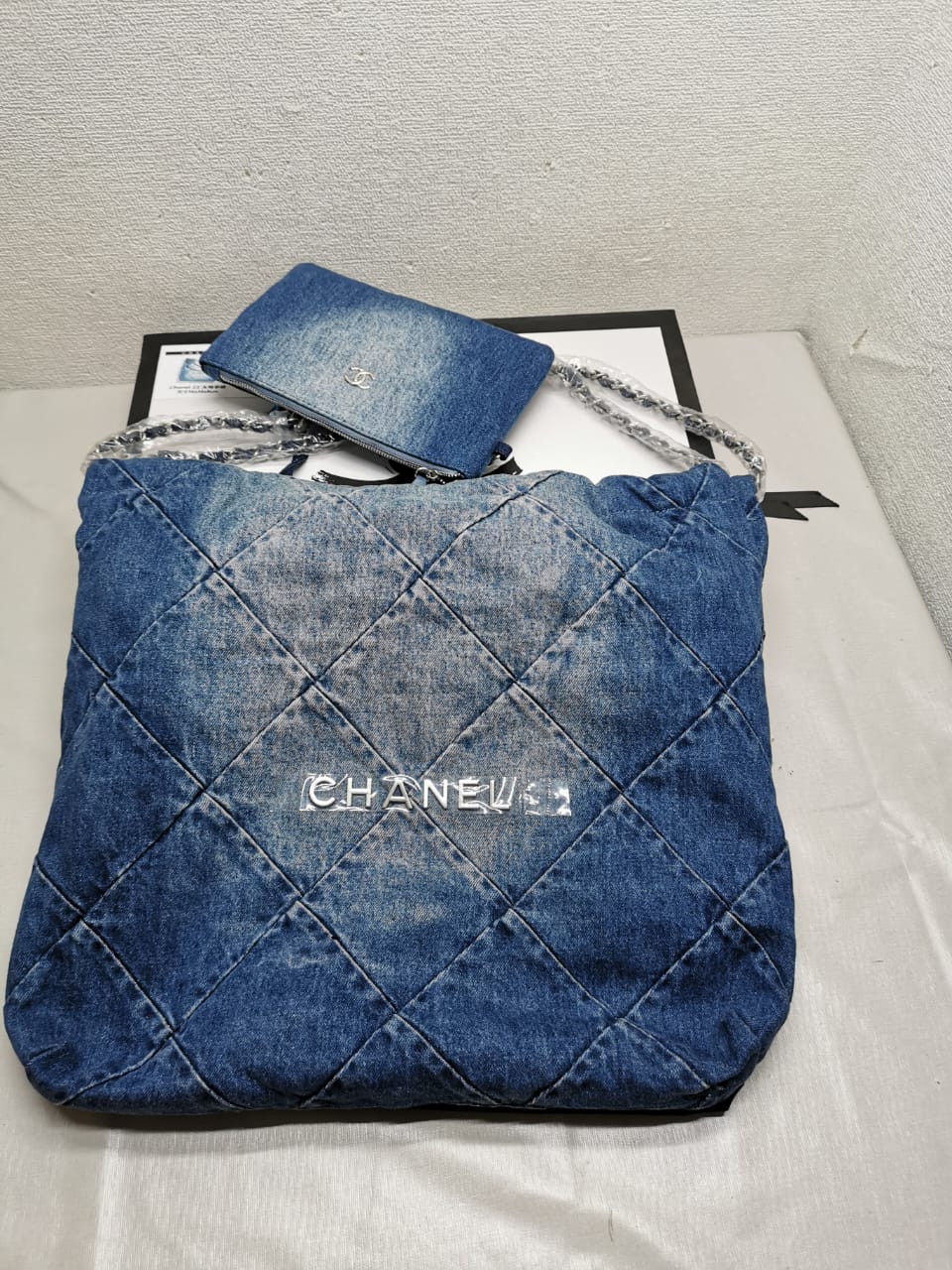 CHANEL 22 HANDBAG WASHED DENIM AS3261 B10439 NM981 - Image 3