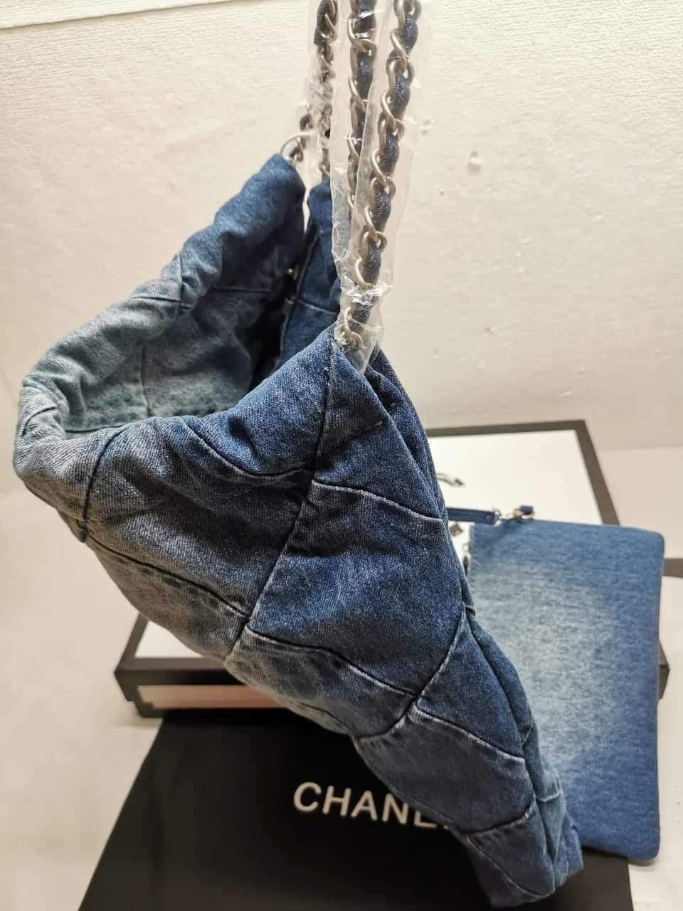 CHANEL 22 HANDBAG WASHED DENIM AS3261 B10439 NM981 - Image 5