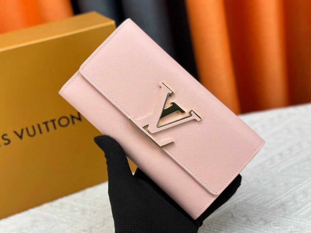 LOUIS VUITTON CAPUCINES COMPACT WALLET M62157 - Image 2