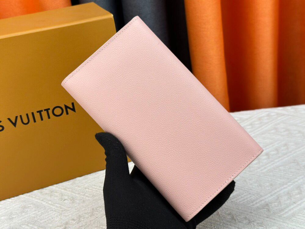 LOUIS VUITTON CAPUCINES COMPACT WALLET M62157 - Image 3