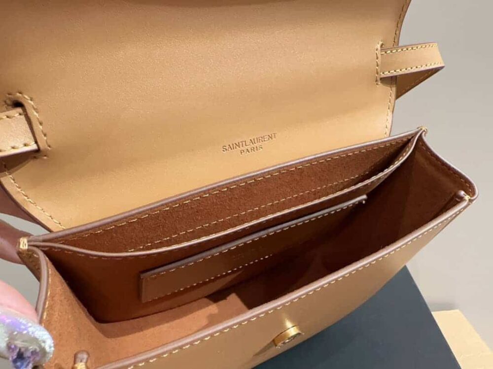 SAINT LAURENT KAIA SMALL SATCHEL IN SMOOTH VINTAGE LEATHER GOLD BROWN 619740BWR6W2725 - Image 2