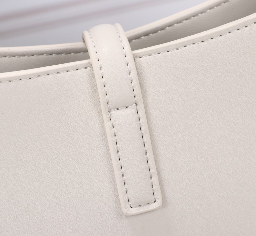 SAINT LAURENT LE 5 À 7 HOBO BAG IN SMOOTH LEATHER WHITE 23CM 6572282R20W9207 - Image 10