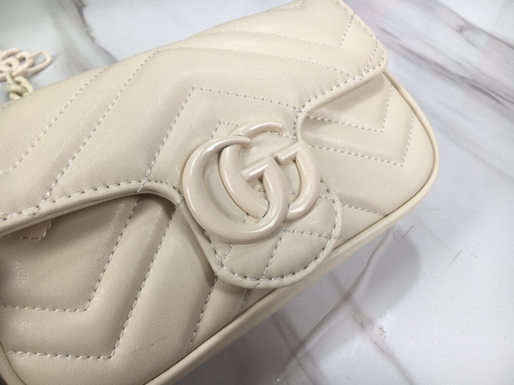 GUCCI WOMEN'S NATURAL GG MARMONT LEATHER BAG WHITE 16.5CM 699757 UM8KV 9022 - Image 7