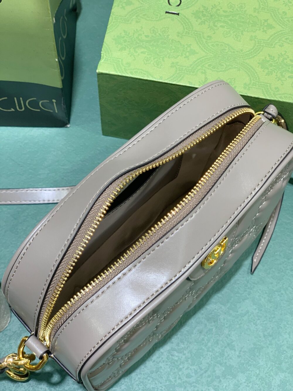 GUCCI GG MATELASSE LEATHER SMALL BAG GREY 702234 UM8HG 1563 - Image 5