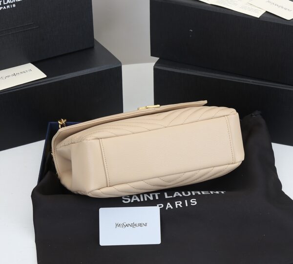 SAINT LAURENT COLLÈGE MEDIUM CHAIN BAG IN QUILTED LEATHER BEIGE 24CM 600279BRM072721 - Image 9