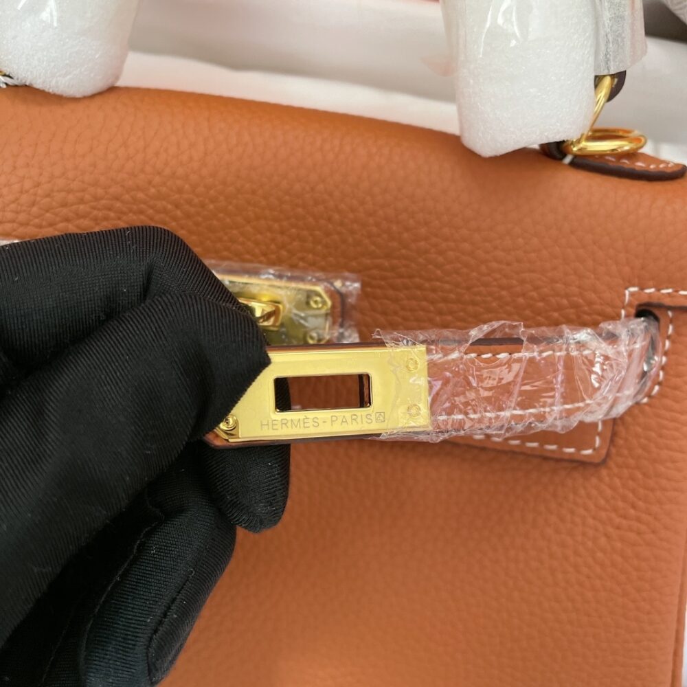 HERMES KELLY SELLIER ROUGE EPSOM GOLD HARDWARE BROWN 20CM - Image 4