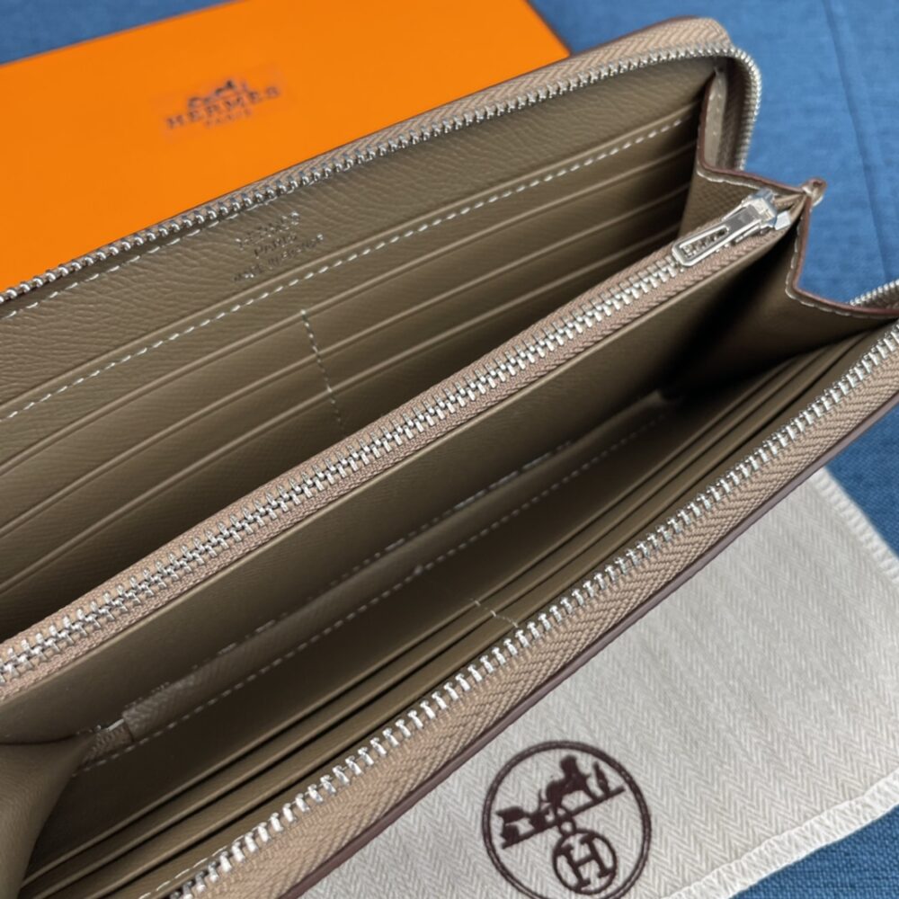 HERMES EVELYNE CHEVRE LEATHER ZIP LONG WALLET GREY 19CM - Image 7