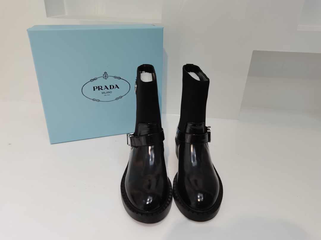 PRADA BRUSHED LEATHER AND RE-NYLON BOOTS BLACK 1U682M3LF7F0002FB050 - Image 3