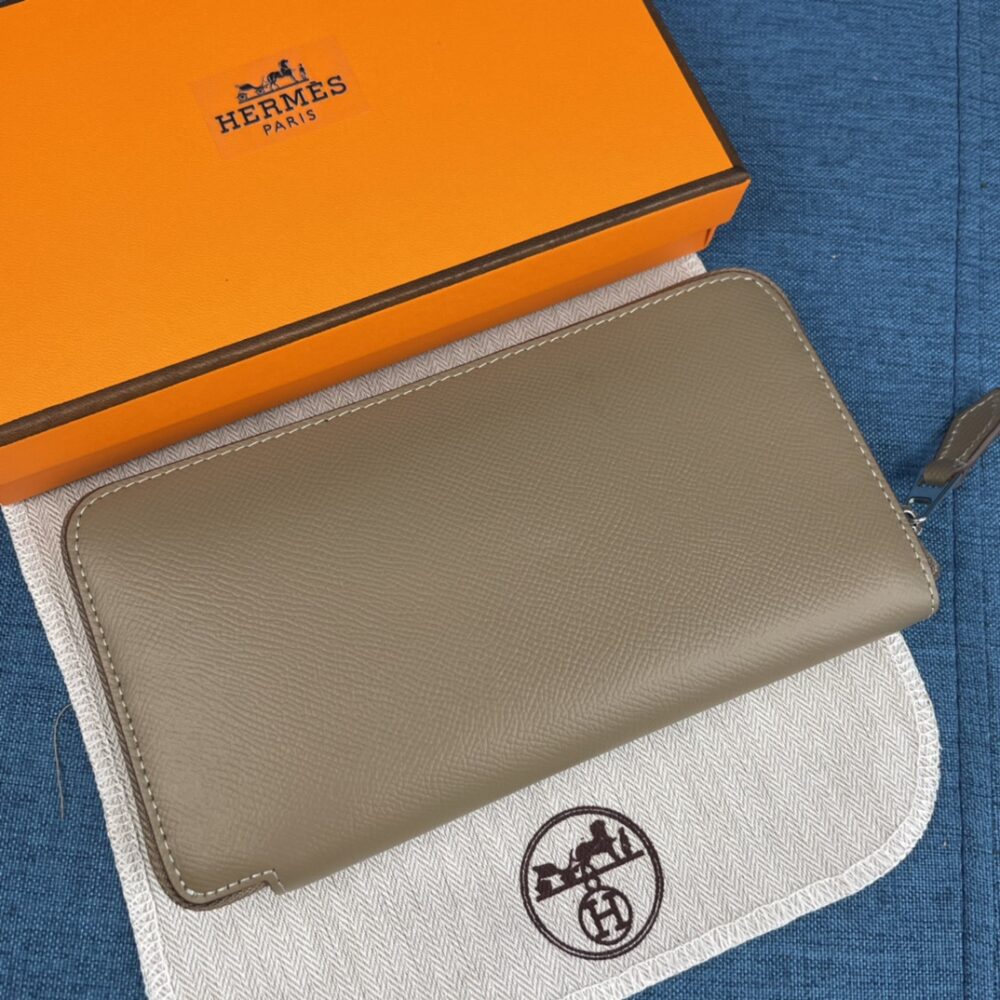 HERMES EVELYNE CHEVRE LEATHER ZIP LONG WALLET GREY 19CM - Image 3