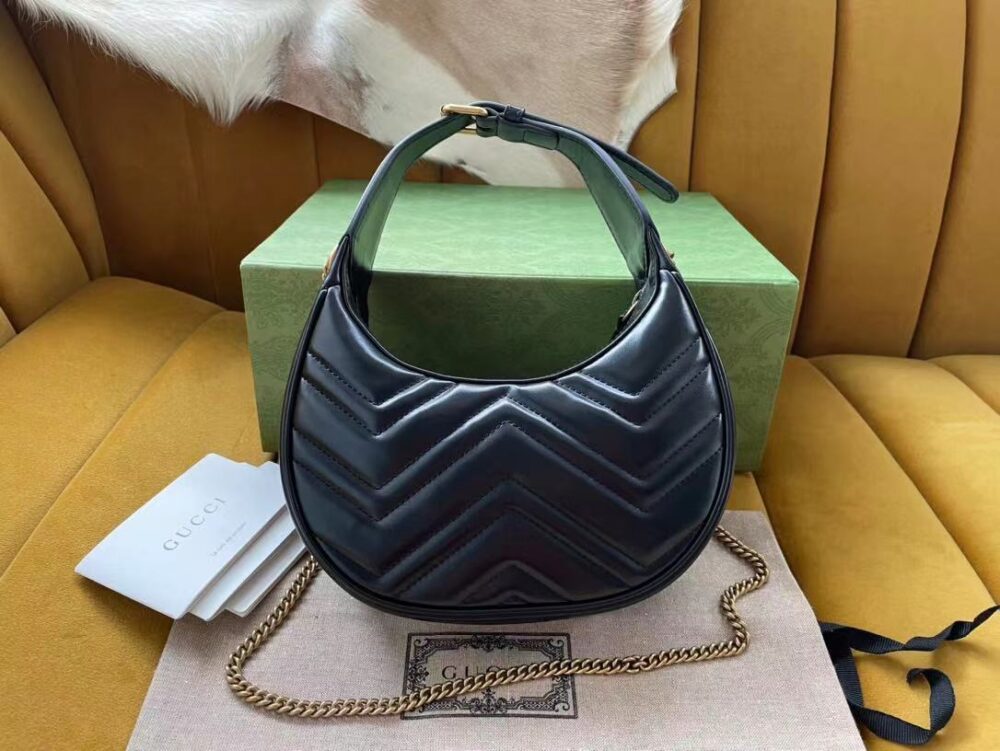GUCCI Marmont half moon shaped mini bag 699514 DTDHT 1000 - Image 2