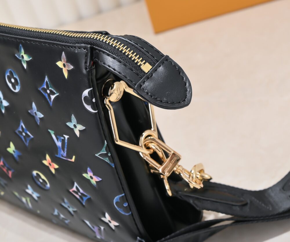 LOUIS VUITTON COUSSIN PM BLACK 26CM M21353 - Image 9
