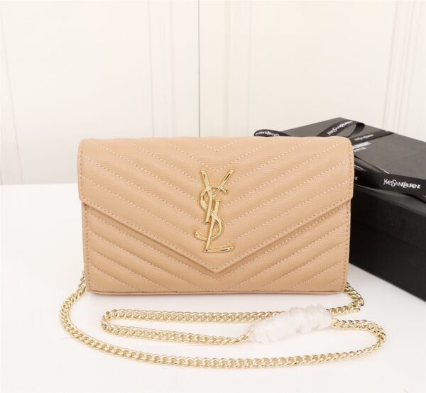 SAINT LAURENT CASSANDRE MATELASSÉ CHAIN WALLET IN GRAIN DE POUDRE EMBOSSED BEIGE 22CM 377828BOW012721 - Image 4