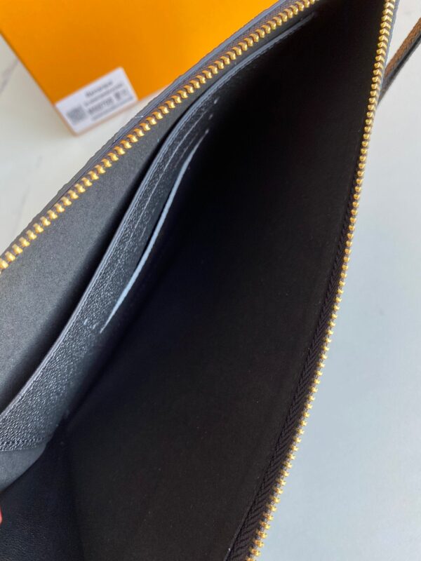 LOUIS VUITTON DAILY POUCH 29CM M62937 - Image 3