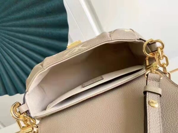 LOUIS VUITTON FAVORITE 24CM BEIGE M45836 - Image 7