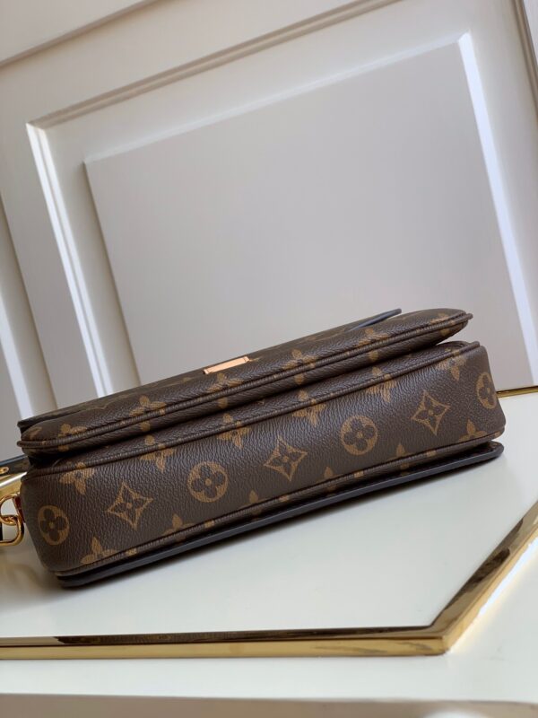 LOUIS VUITTON MONOGRAM CANVAS POCHETTE MÉTIS 25CM M44875 - Image 4