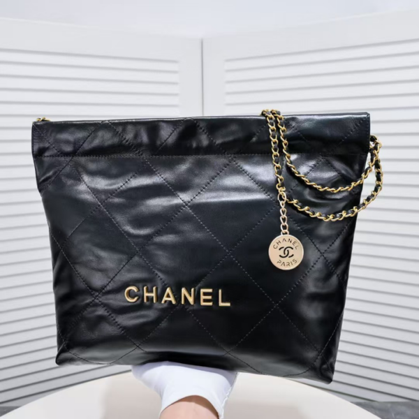 CHANEL 22 HANDBAG BLACK AS3261 - Image 5