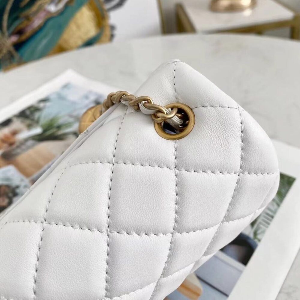 CHANEL 23C PEARL CRUSH MINI RECTANGULAR FLAP BAG WHITE 20CM - Image 9