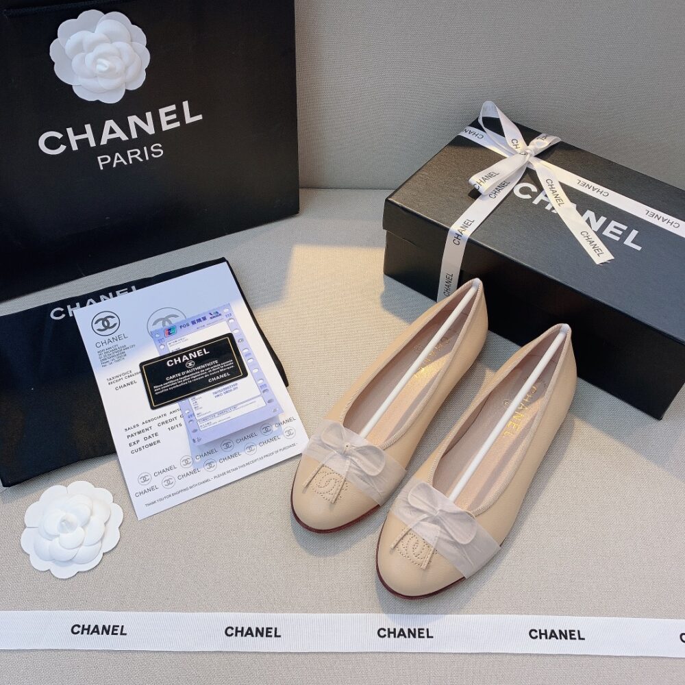 CHANEL BALLET FLATS IVORY - Image 6