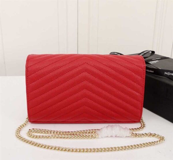 SAINT LAURENT CASSANDRE MATELASSÉ ENVELOPE CHAIN WALLET IN GRAIN DE POUDRE EMBOSSED LEATHER OPYUM RED 695108BOW016008 - Image 9
