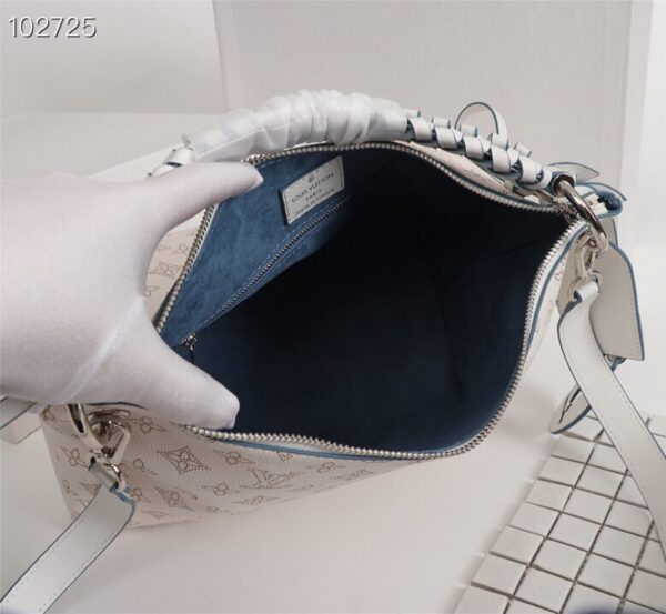 LOUIS VUITTON BEAUBOURG HOBO MM WHITE M58482 - Image 9