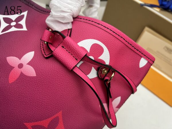 LOUIS VUITTON NEVERFULL MM 31cm M20511 - Image 4