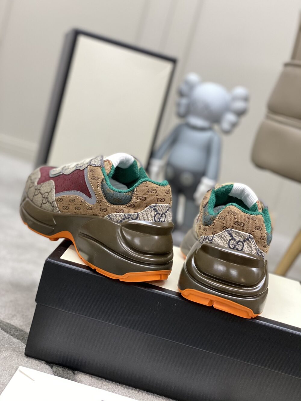 GUCCI WOMEN'S GG RHYTON SNEAKER ‎619891 99WG0 6060 - Image 9