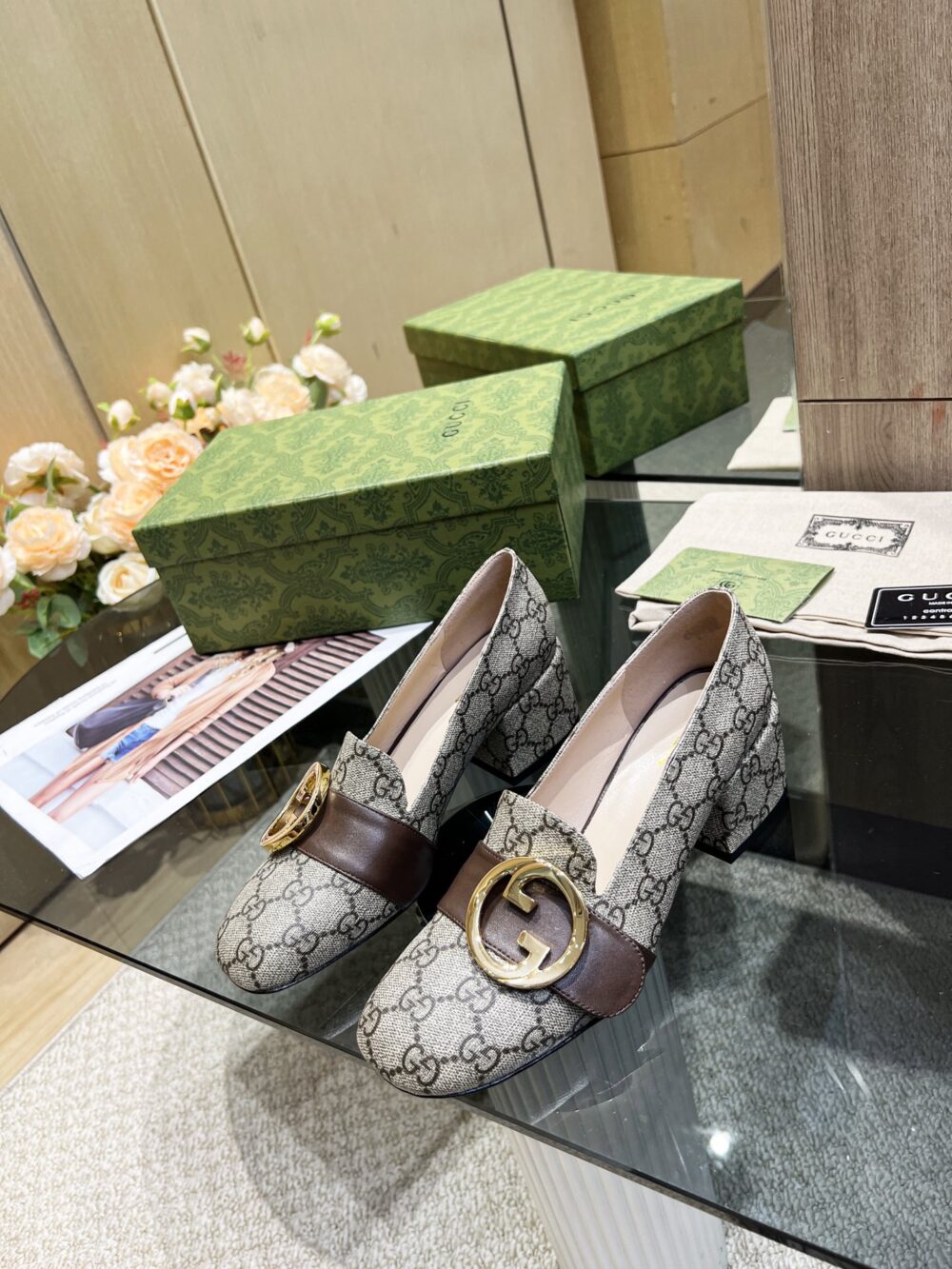 GUCCI WOMEN'S BLONDIE PUMP BEIGE ‎701711 9I650 9769 - Image 2