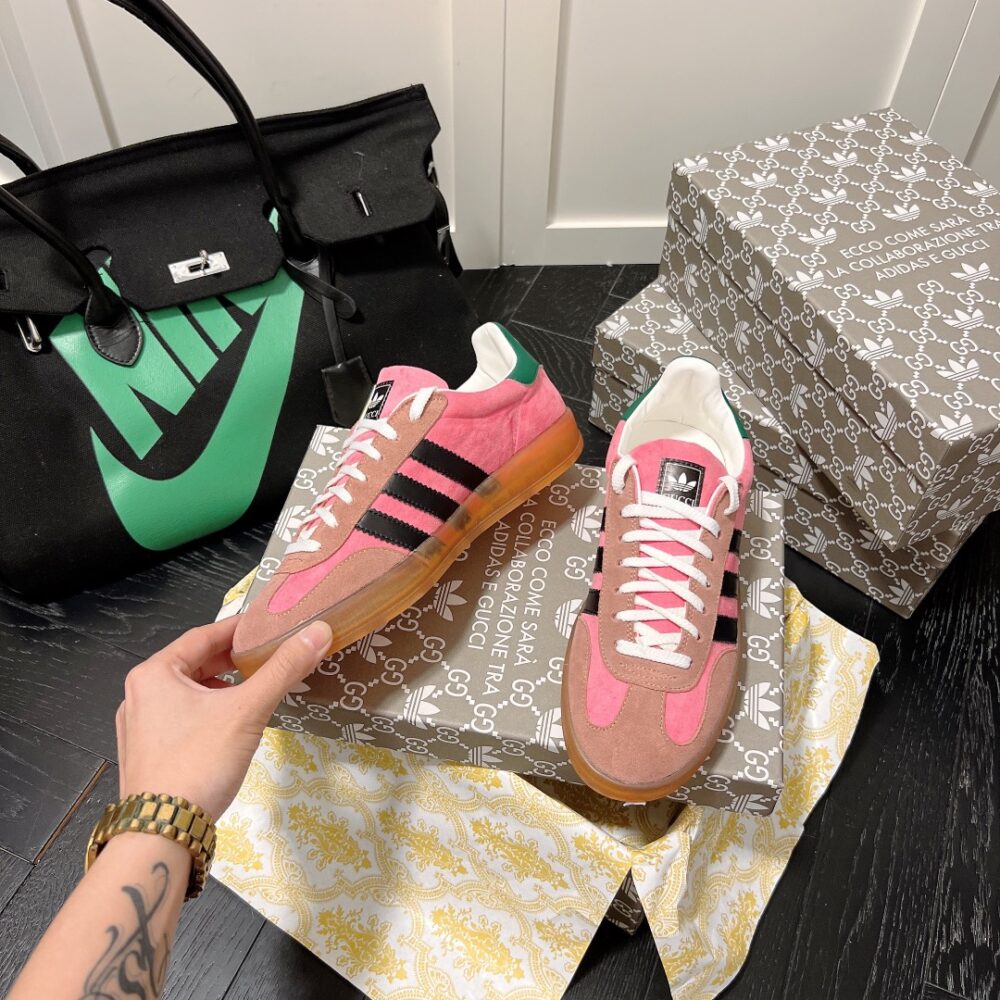 GUCCI x ADIDAS GAZELLE SNEAKER IN PINK 707848 9STU0 5960 - Image 2